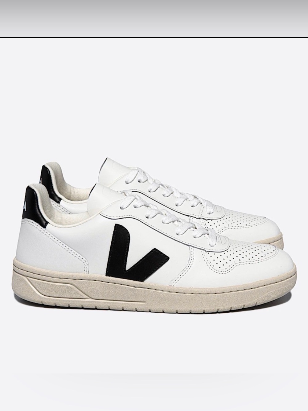 Veja V-10 Sneakers